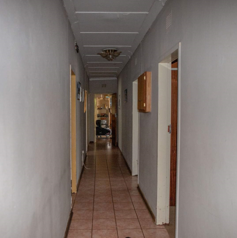 4 Bedroom Property for Sale in Heilbron Free State